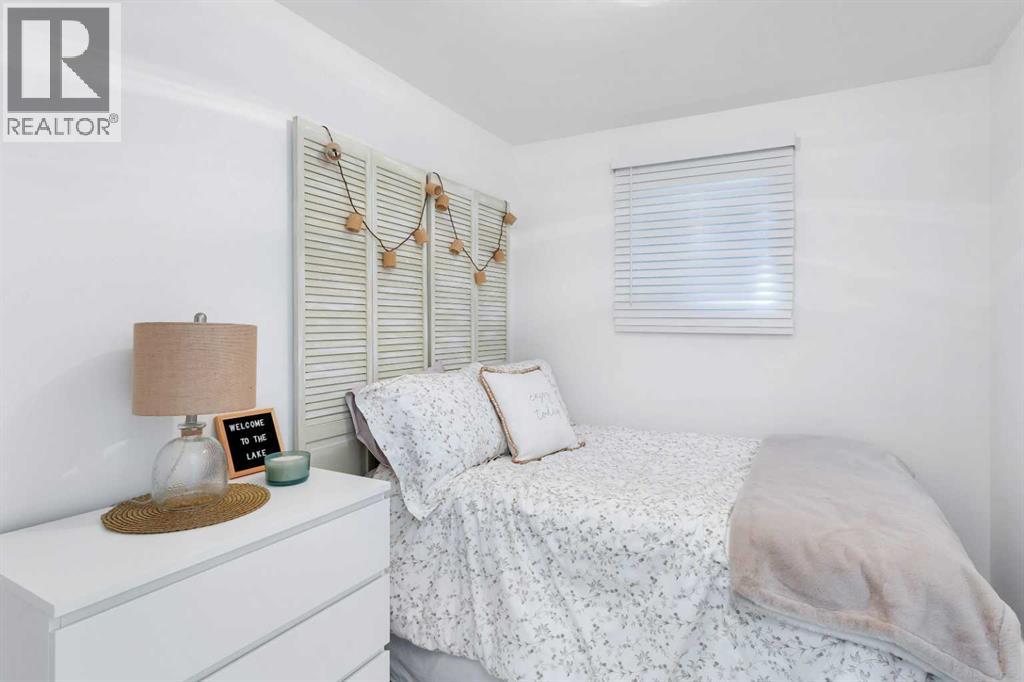 79 BIRCHCLIFF ROAD - 26