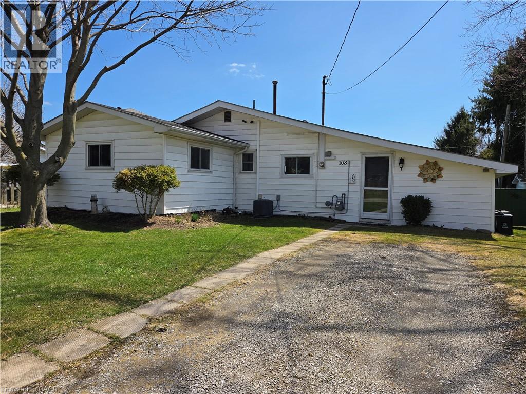 108 NEW LAKESHORE Road - 2