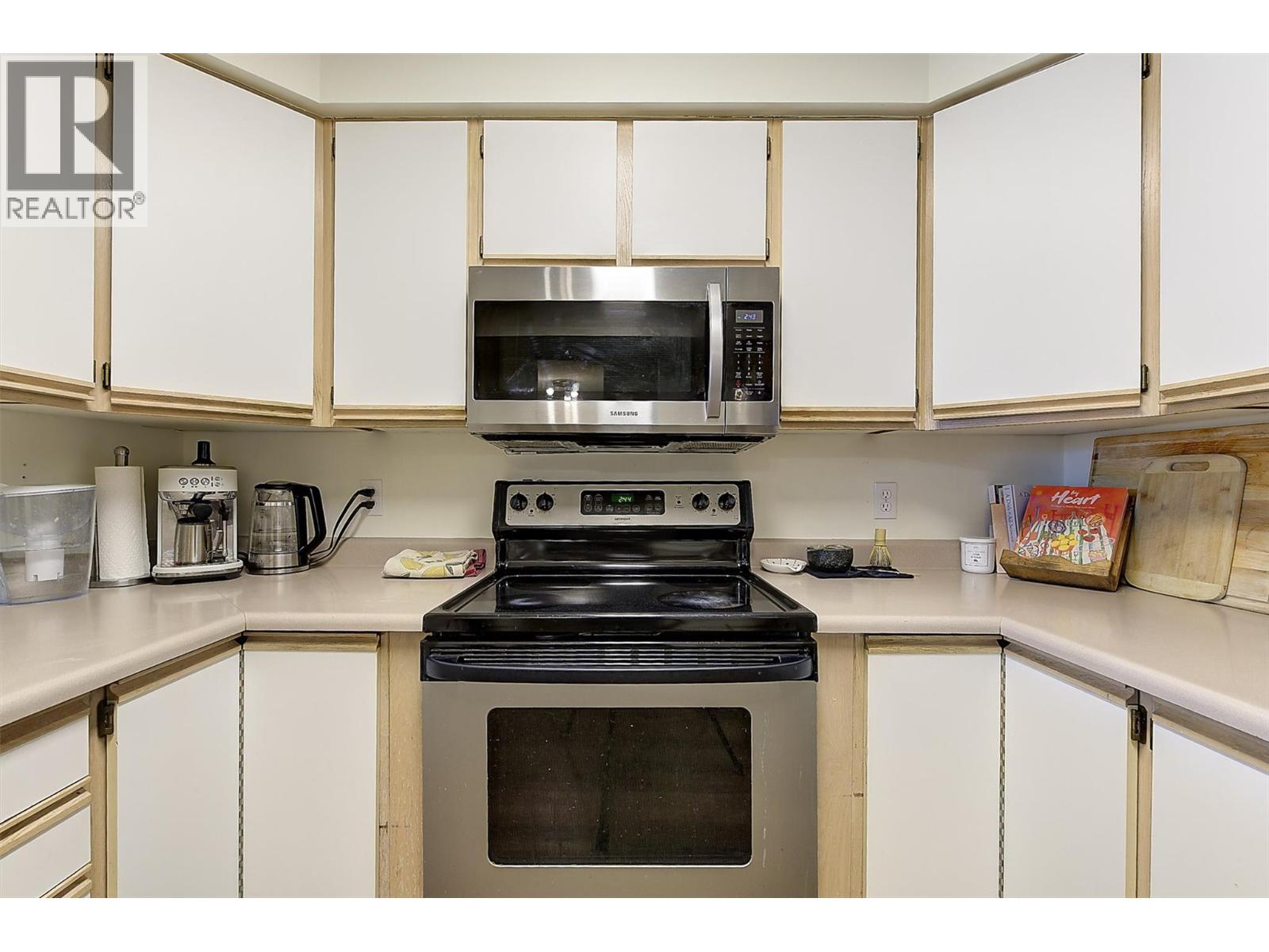 314 265 Snowsell Street, Kelowna