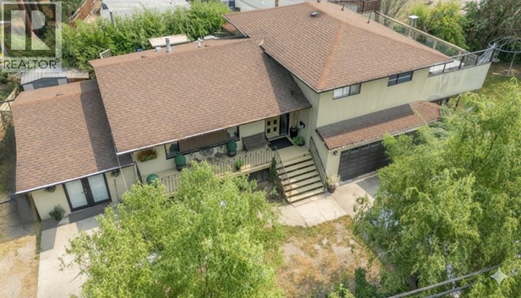  599 Clifton Road South, Kelowna