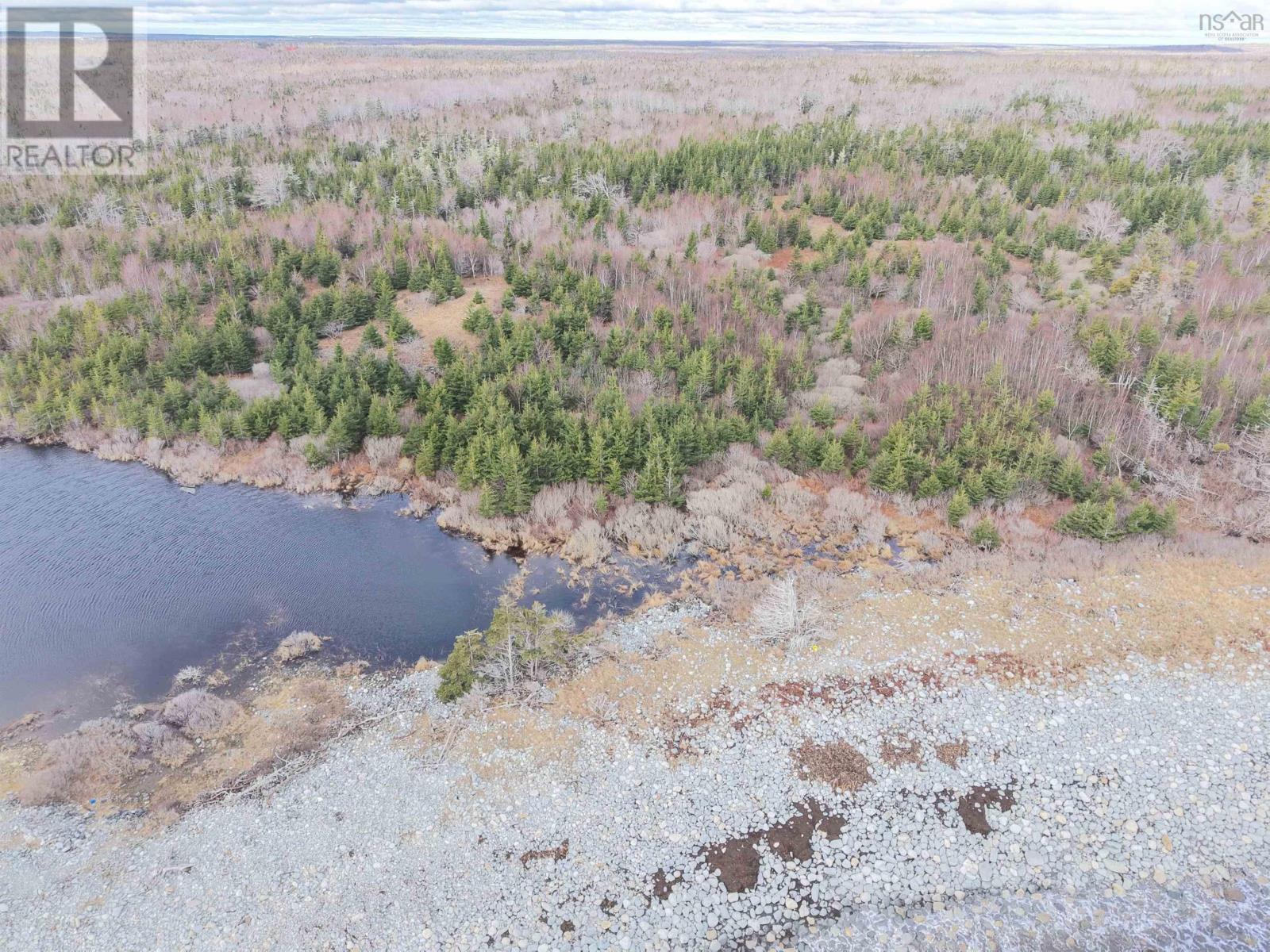 Property 13 of 18 of round bay road