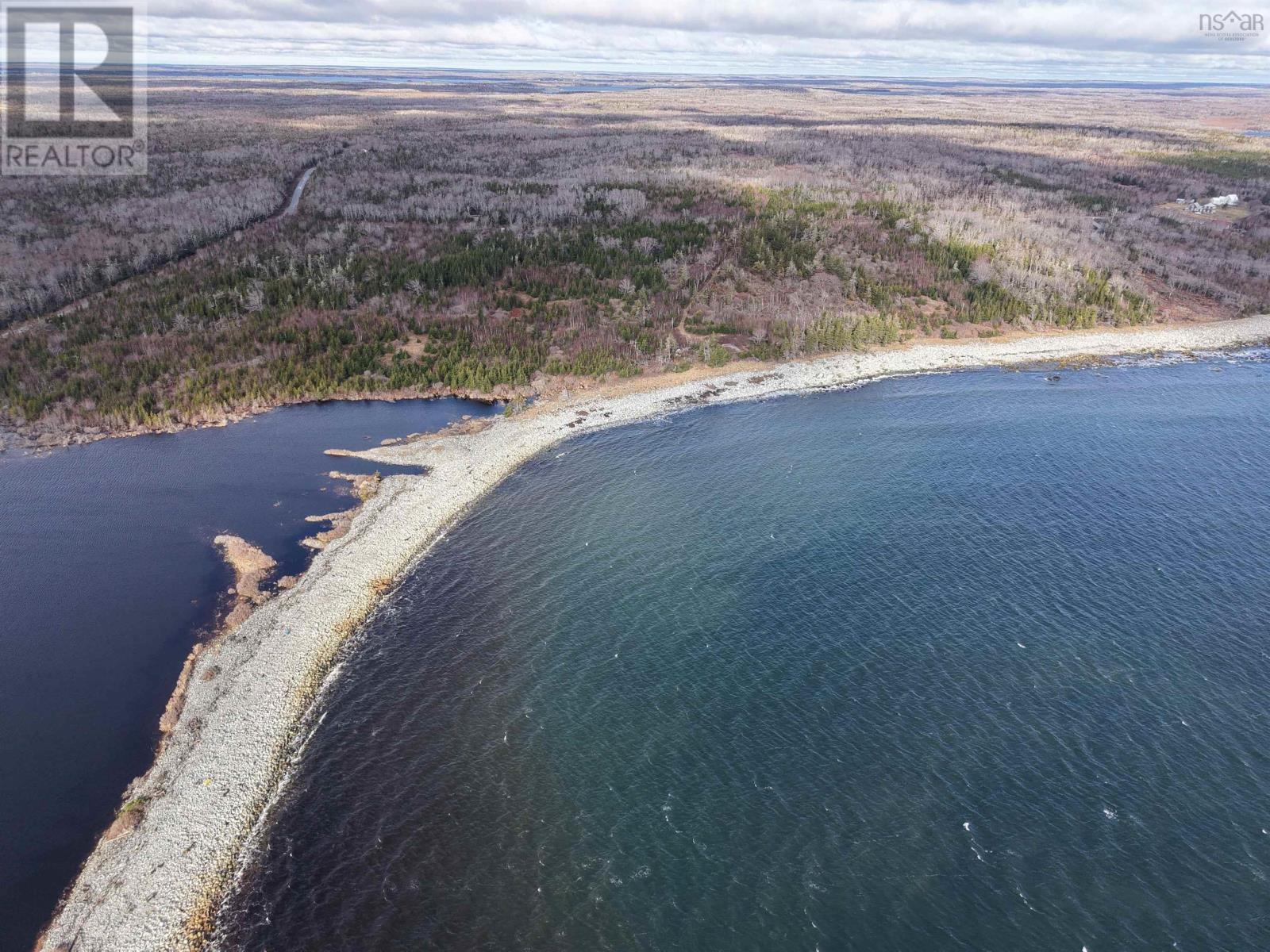 Property 14 of 18 of round bay road