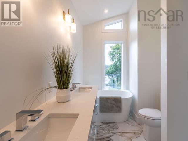 Property 13 of 41 of 368 Shore Drive