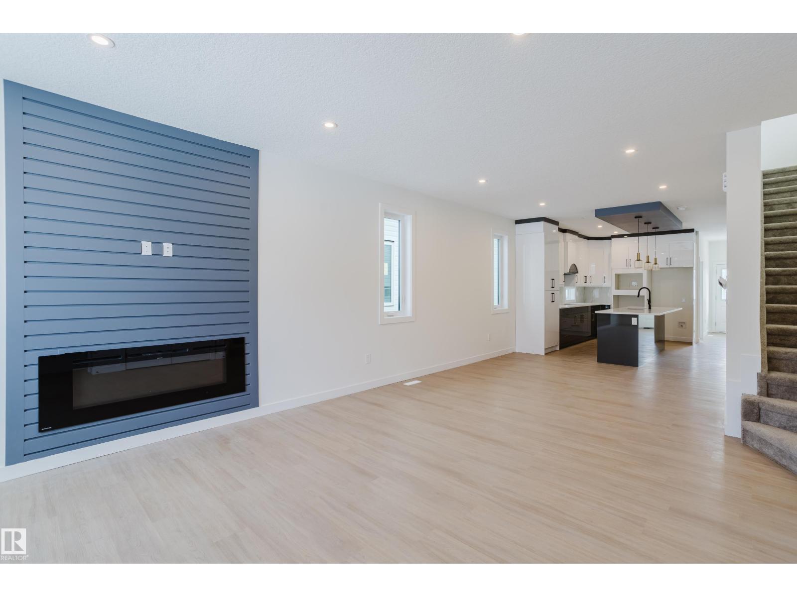 9707 157 ST NW NW - 11
