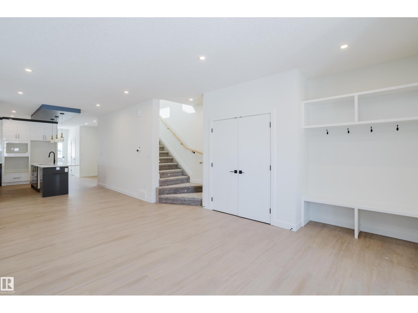 9707 157 ST NW NW - 12