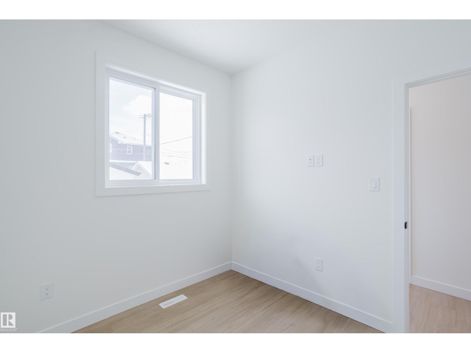 9707 157 ST NW NW - 29