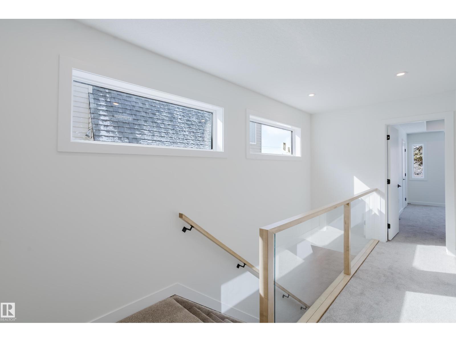 9707 157 ST NW NW - 32