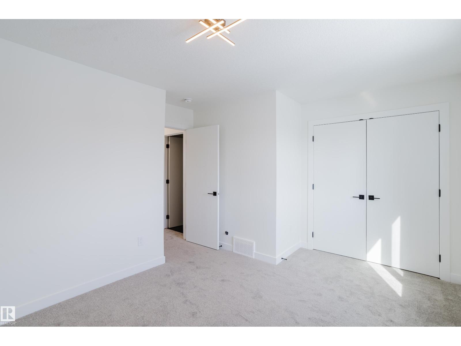 9707 157 ST NW NW - 47