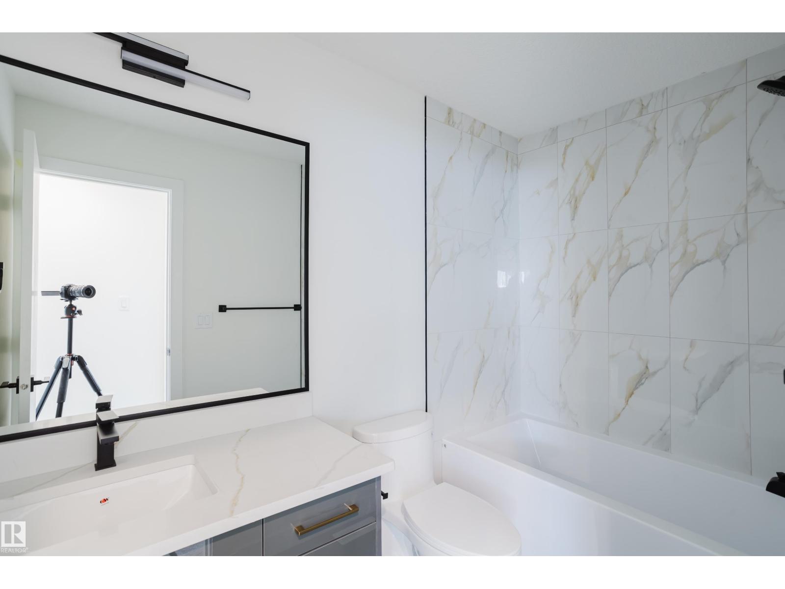 9707 157 ST NW NW - 53