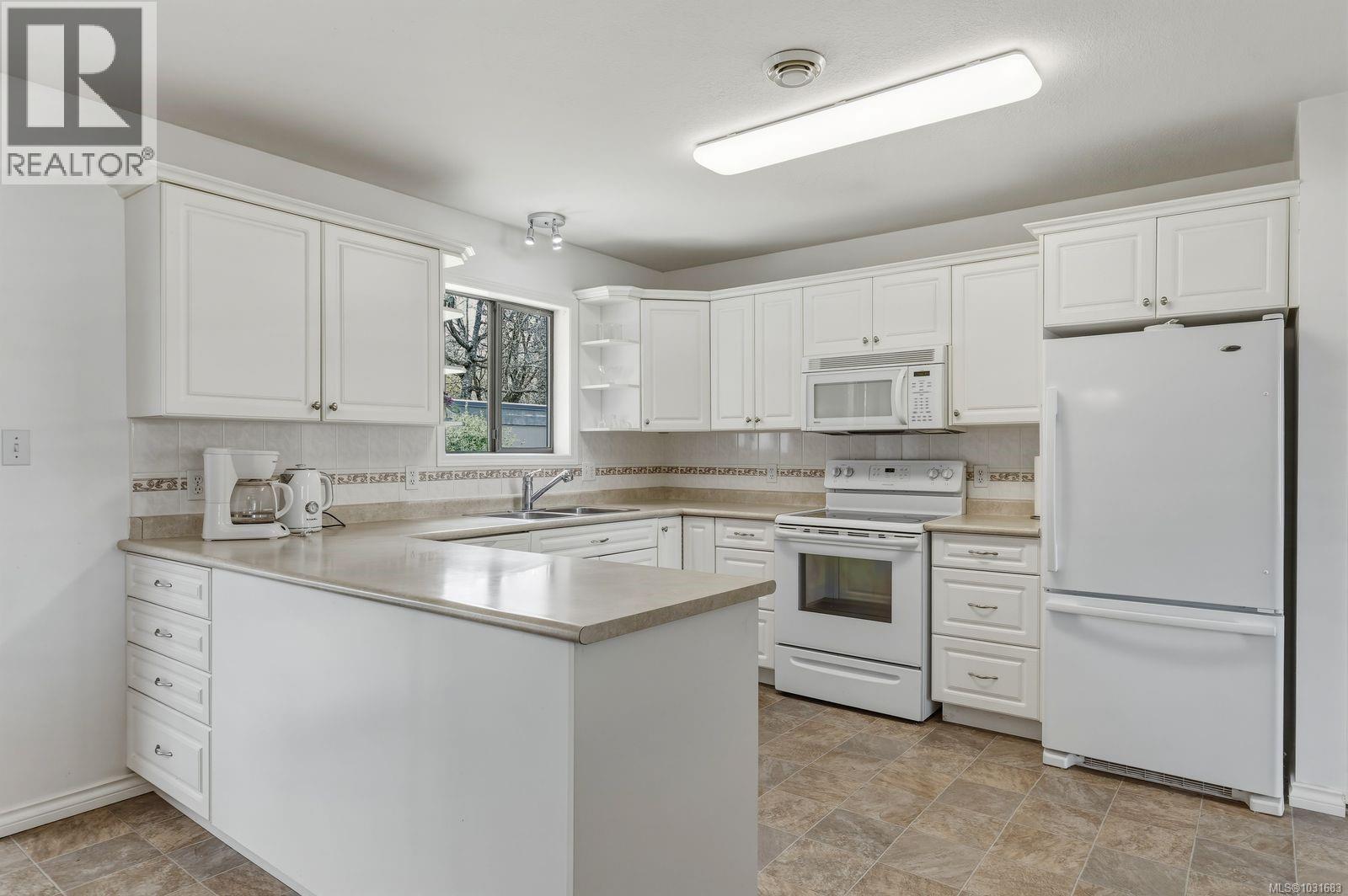 #14 111 MCKINSTRY RD - 9