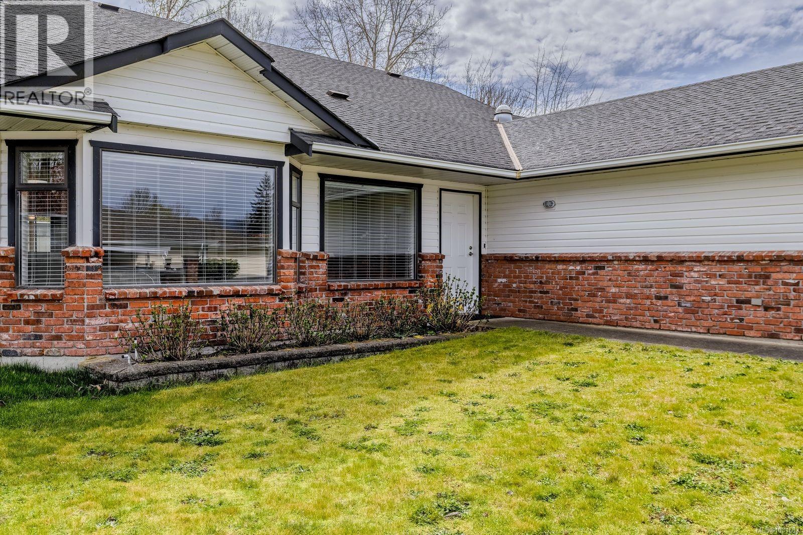 #14 111 MCKINSTRY RD - Image 3