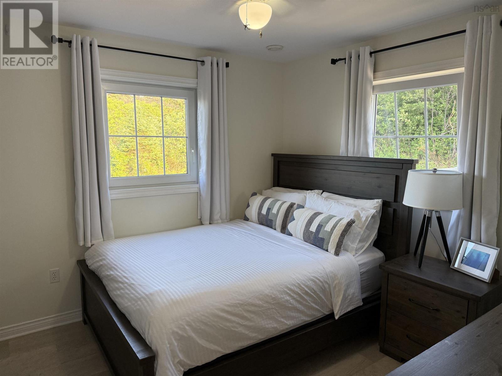 Property 22 of 42 of 161 Harbour Heights Road