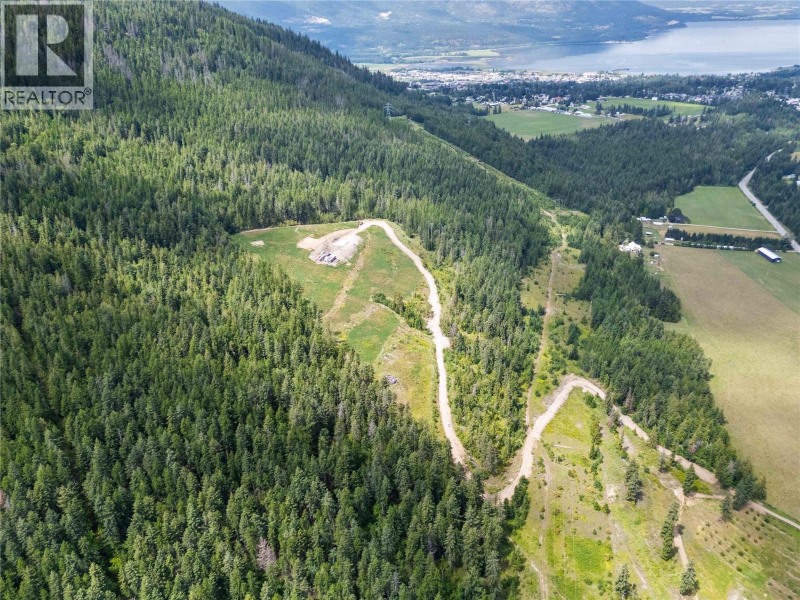  3641 40th Street Southeast, Salmon Arm