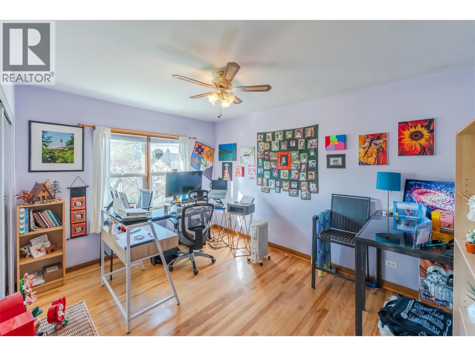  424 Penticton Avenue, Penticton