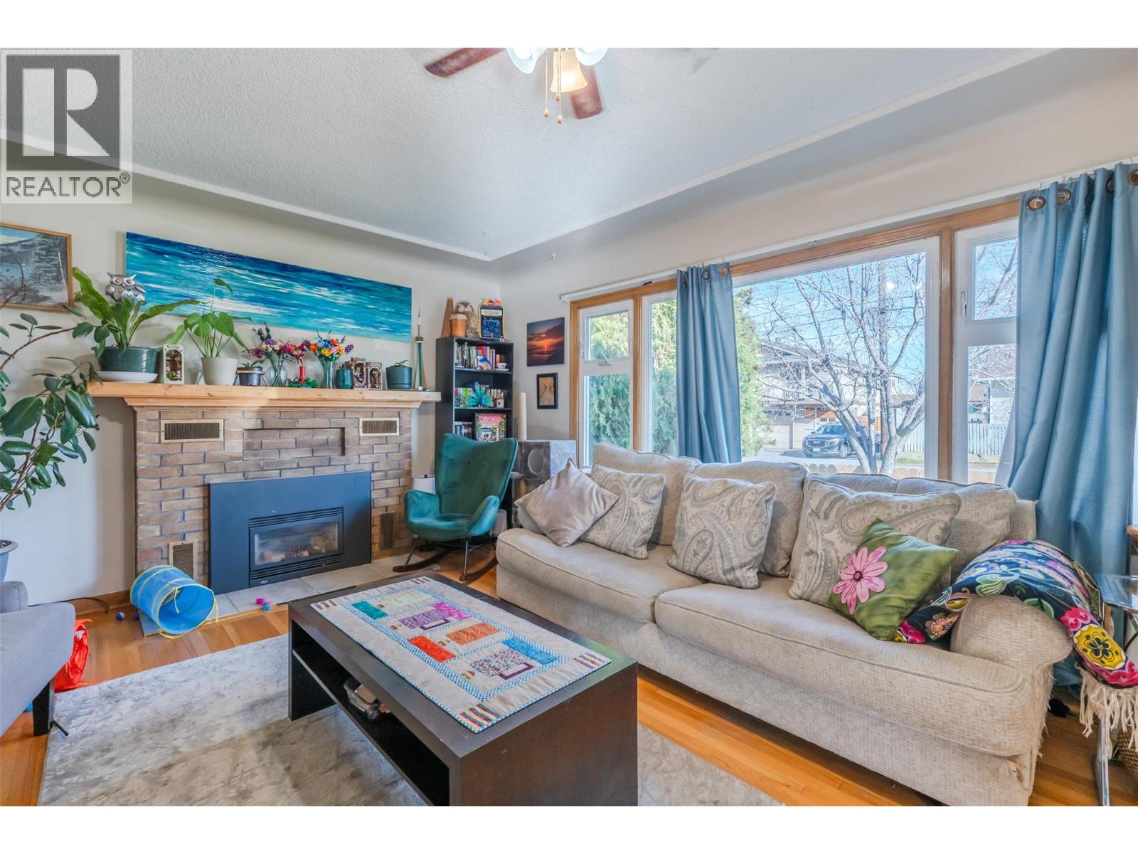  424 Penticton Avenue, Penticton