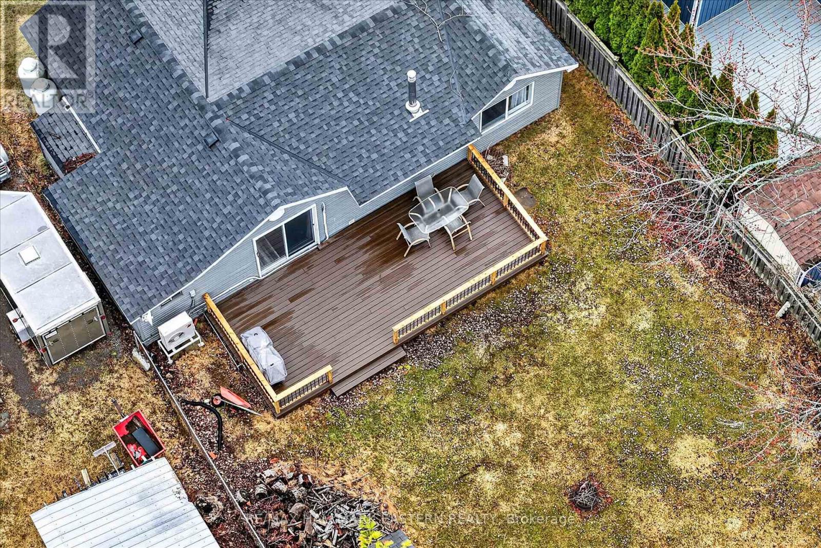 252 LAKE ROAD — photo 26