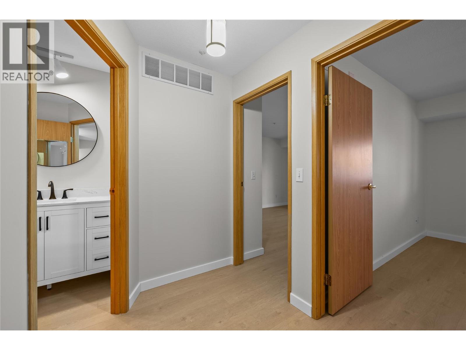 1045 Sutherland Avenue Unit# 252, Kelowna