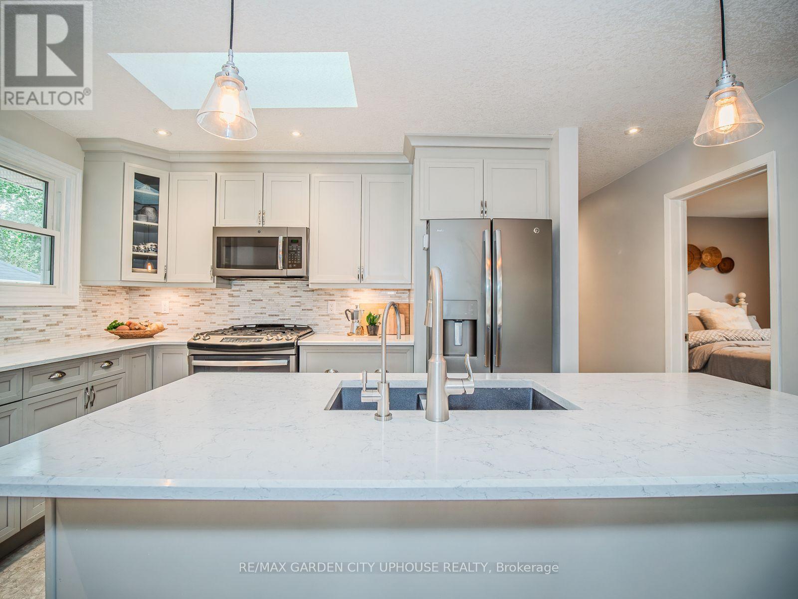 373 DARBY ROAD — photo 7