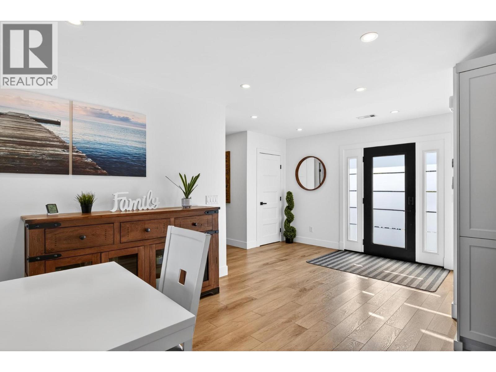 1674 PRITCHARD DRIVE - 6