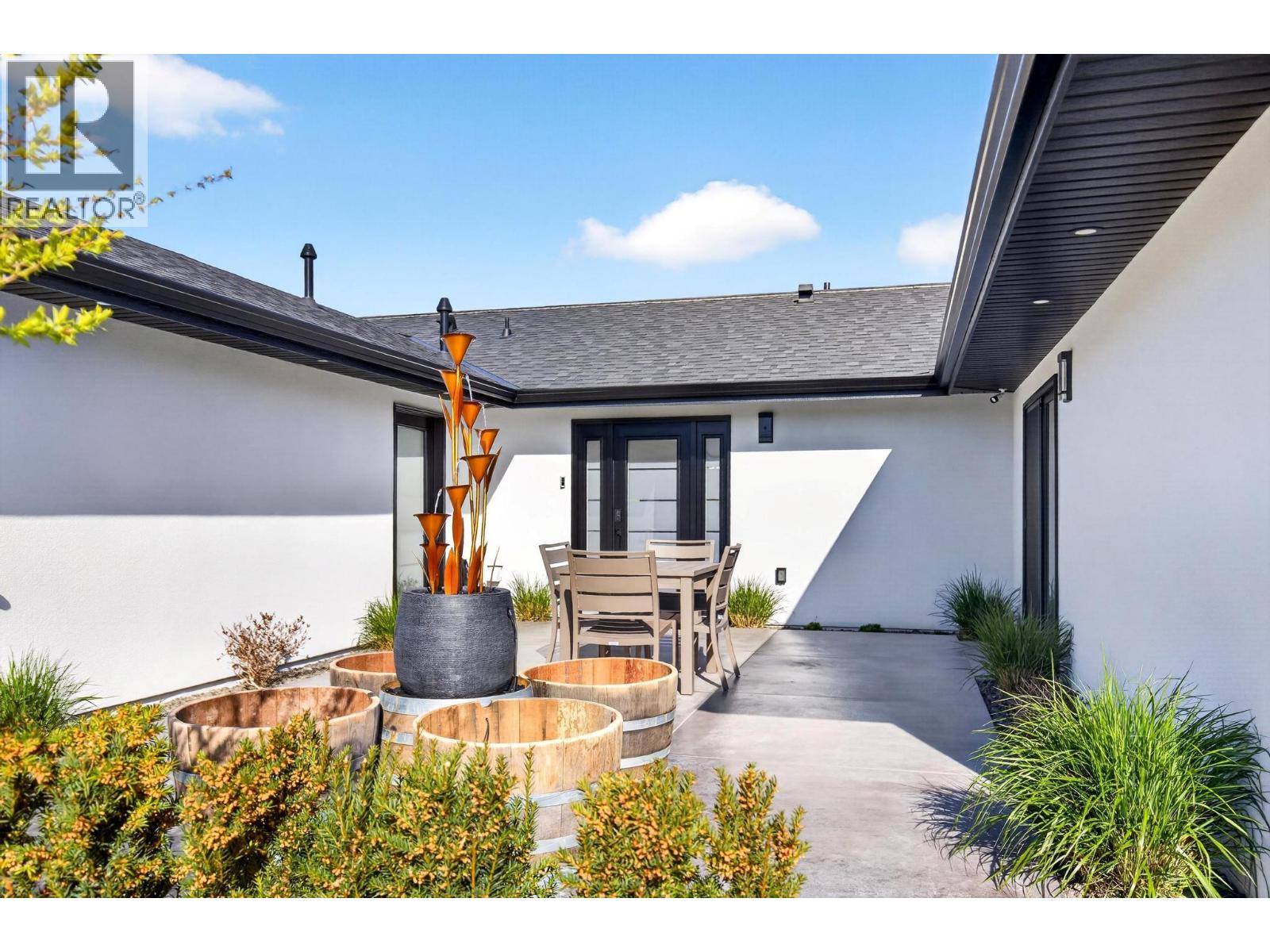 1674 Pritchard Drive - 54