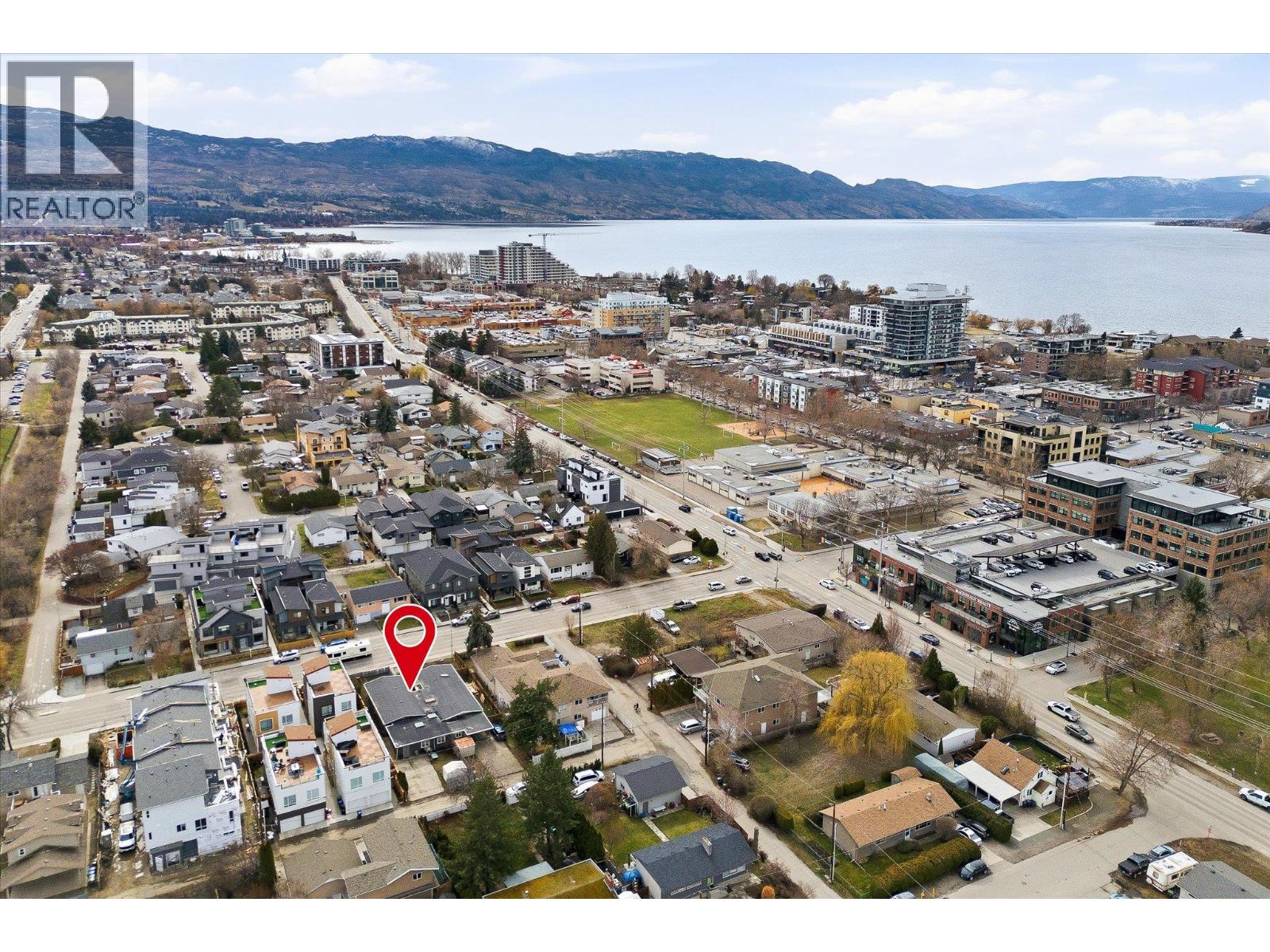  746 Raymer Avenue, Kelowna