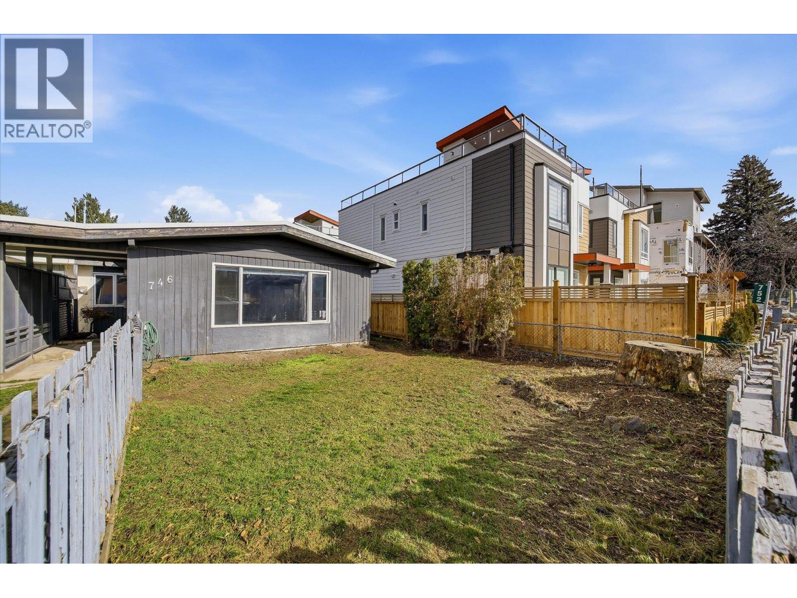  746 Raymer Avenue, Kelowna