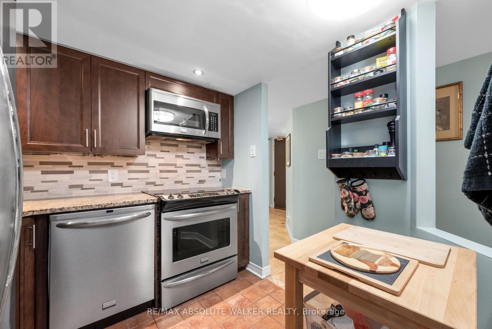 113 - 540 CAMBRIDGE STREET S — photo 12