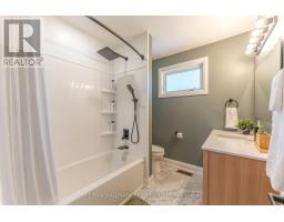820 Grenon Avenue, Ottawa, ON K2B6G2 Photo 27