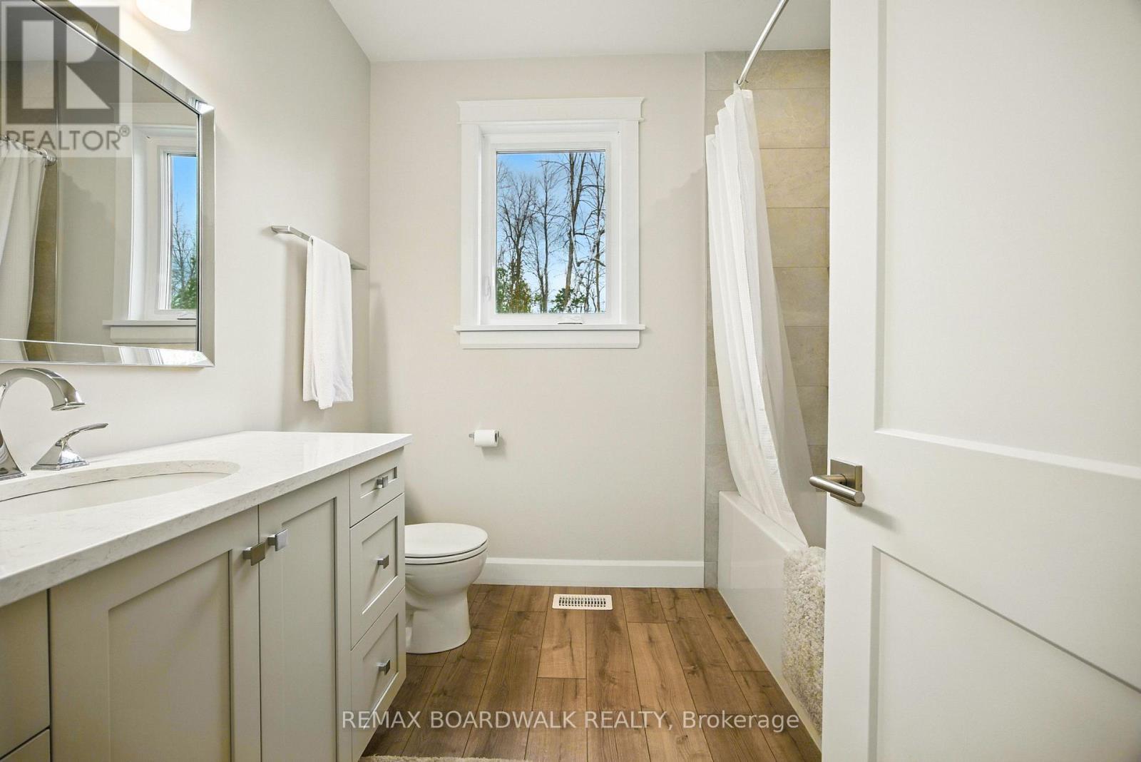 665 DRUMMOND 5B CONCESSION — photo 23