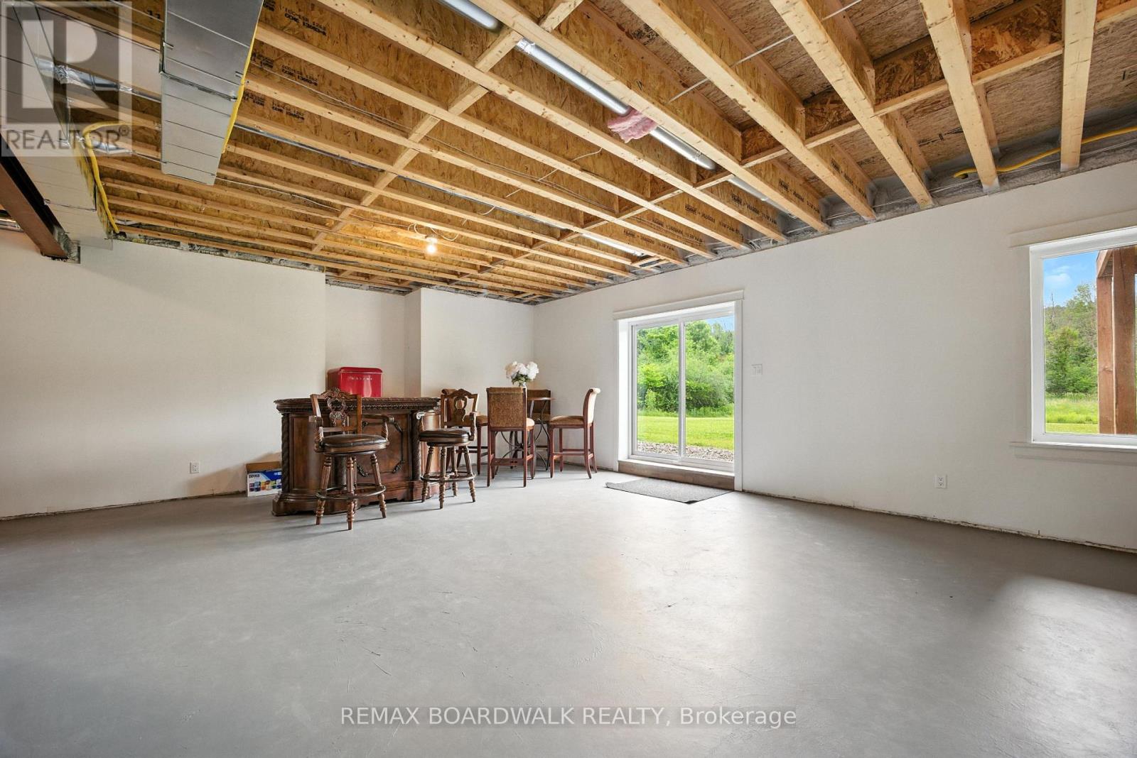 665 DRUMMOND 5B CONCESSION — photo 25