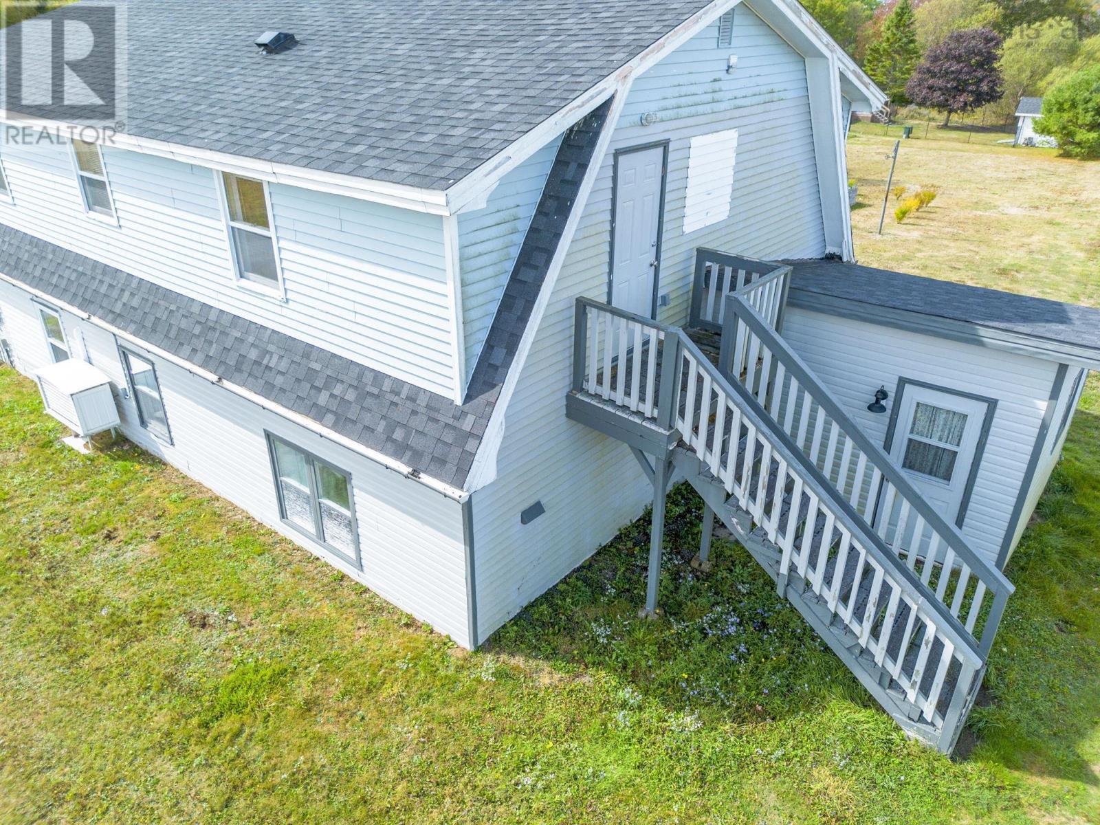 Property 27 of 45 of 7072 340 Highway