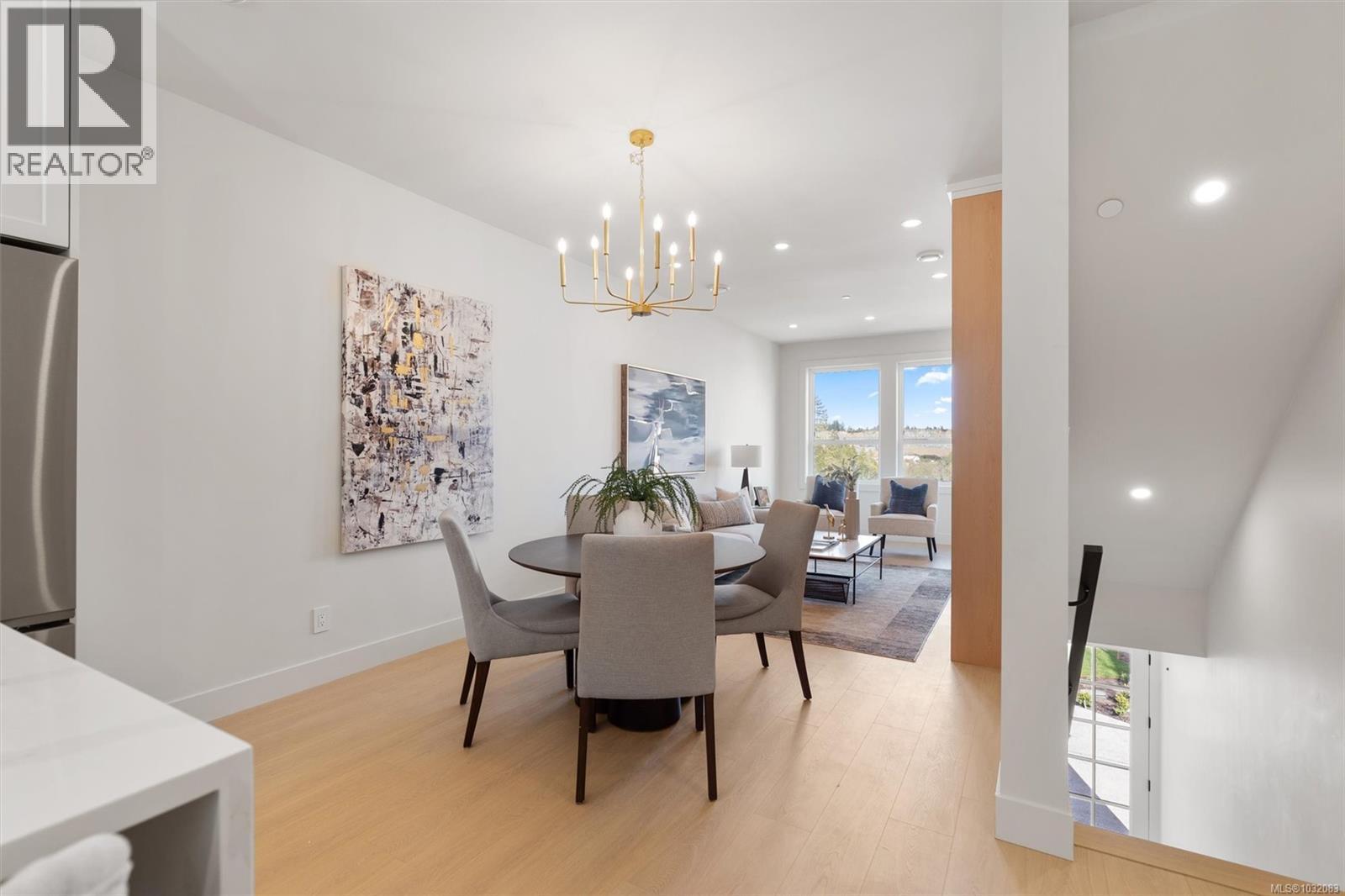 2296 KINGBIRD DR - 13