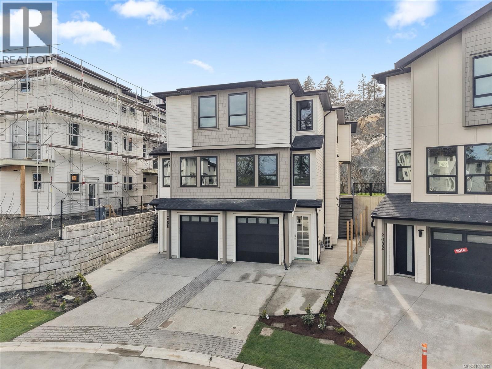 2296 KINGBIRD DR - 46