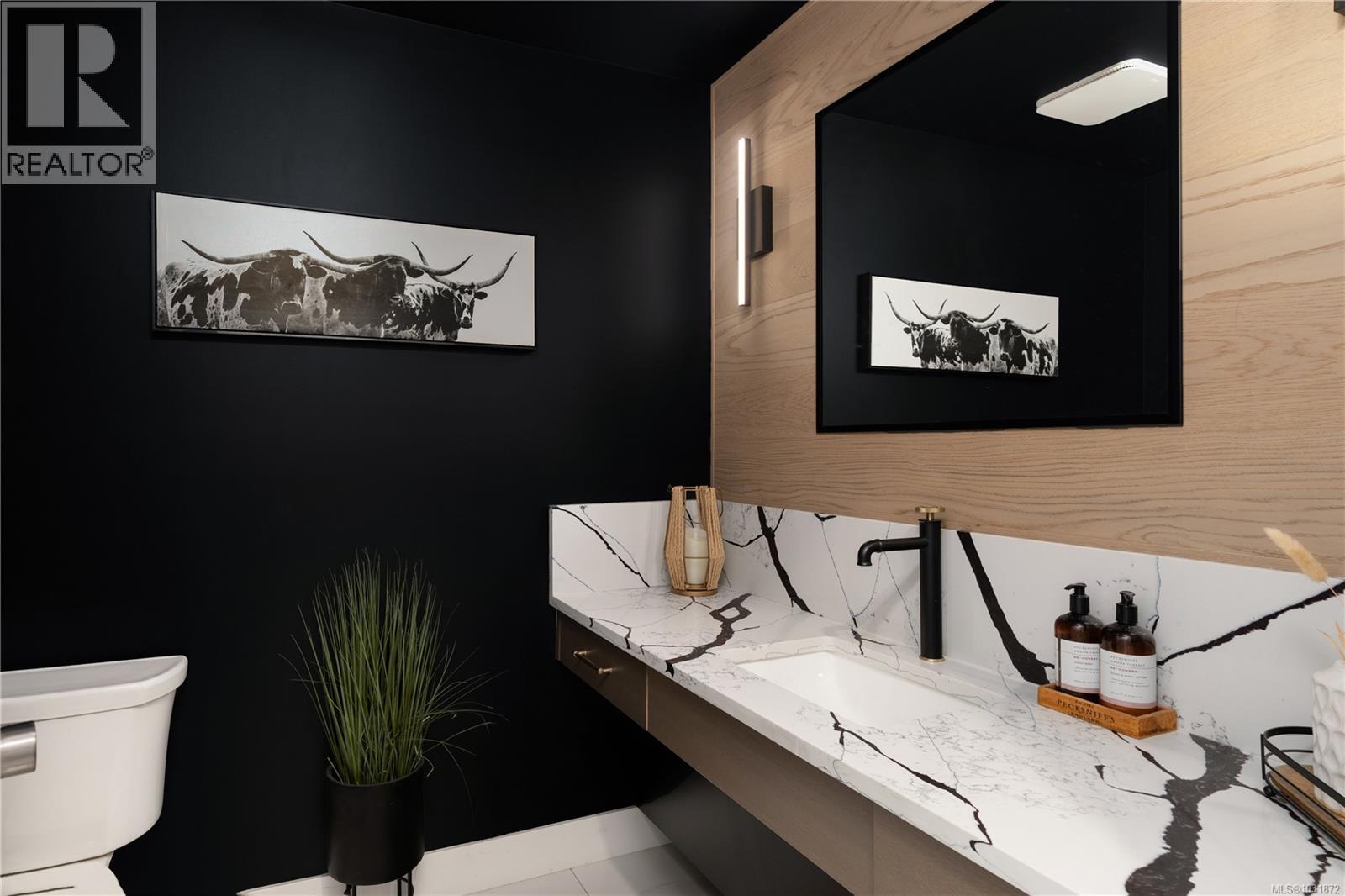 3574 DELBLUSH LANE - 34