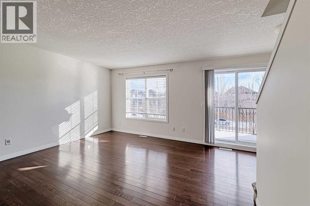 
          38 Cranford Drive Southeast
            <br/>
            <span>Calgary</span>
            , 
            <span>AB</span>
             <span>T3M0V9</span>
         - Photo 10