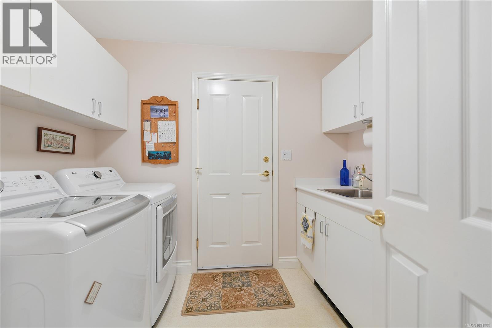 #13 6038 STERLING DR - 23