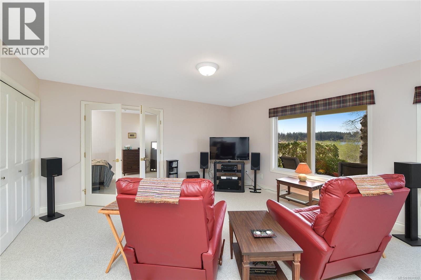 #13 6038 STERLING DR - 28