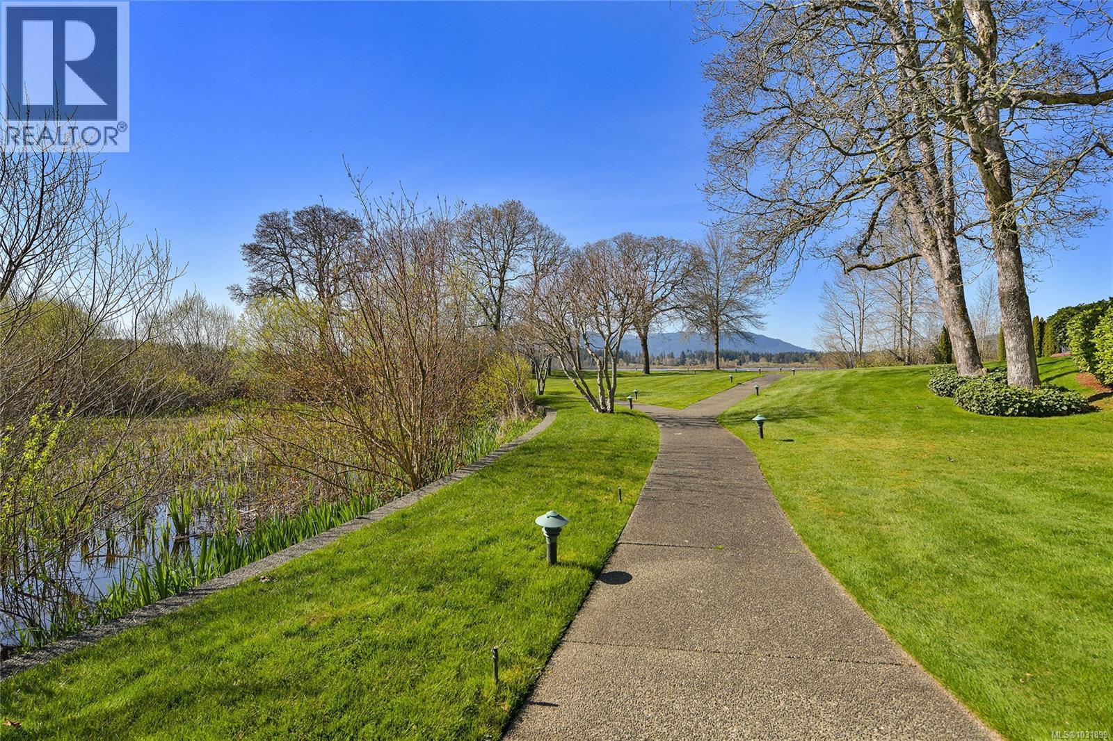 #13 6038 STERLING DR - 41