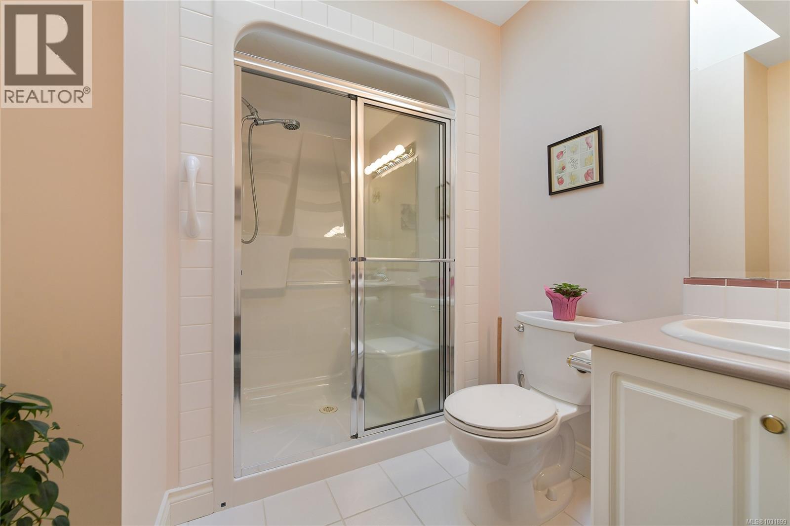 #13 6038 STERLING DR - 19