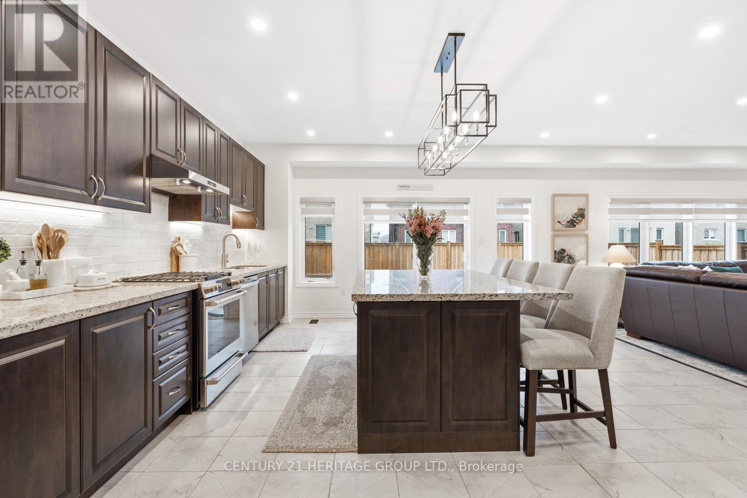 1530 HARKER STREET - 15