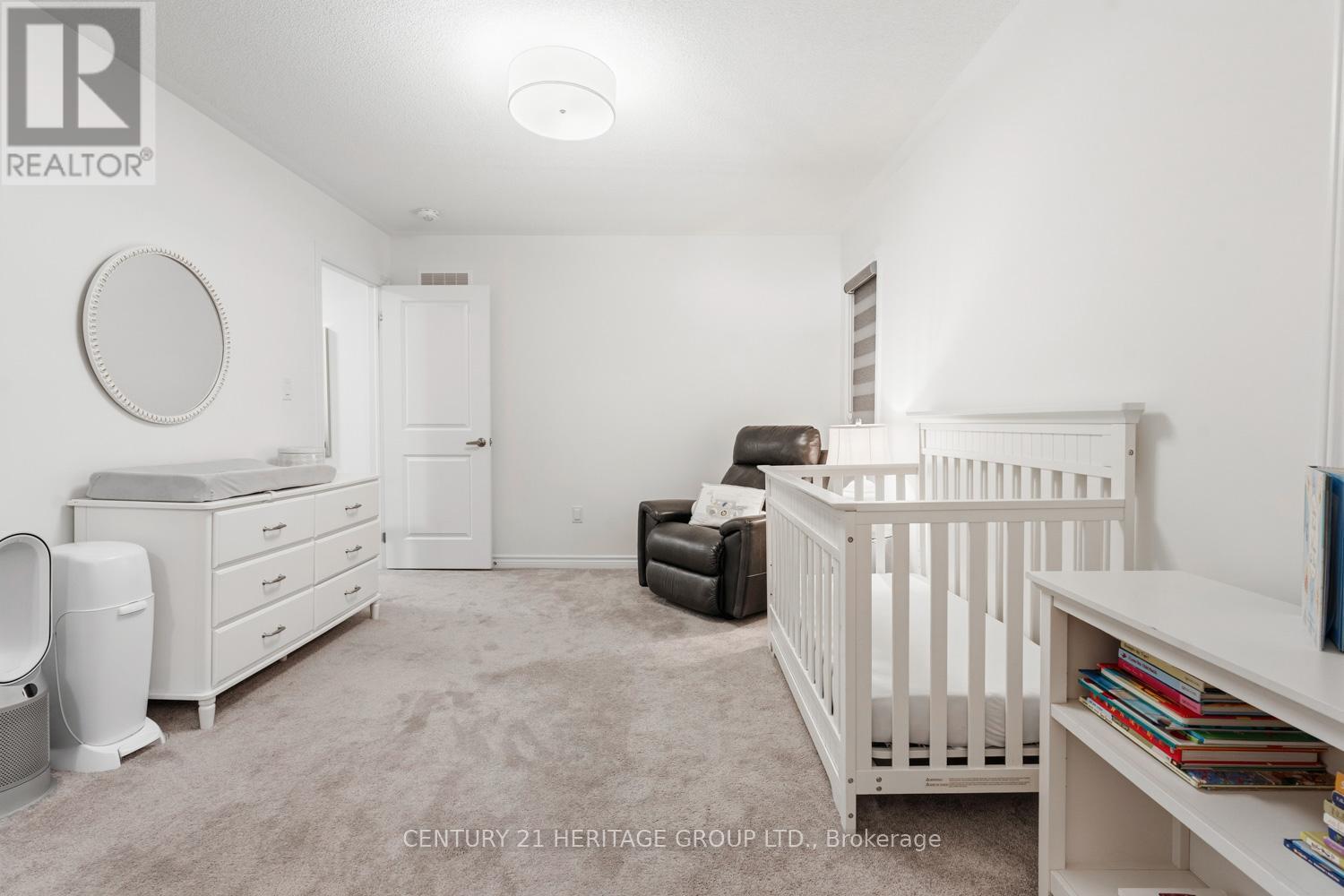 1530 HARKER STREET - 40