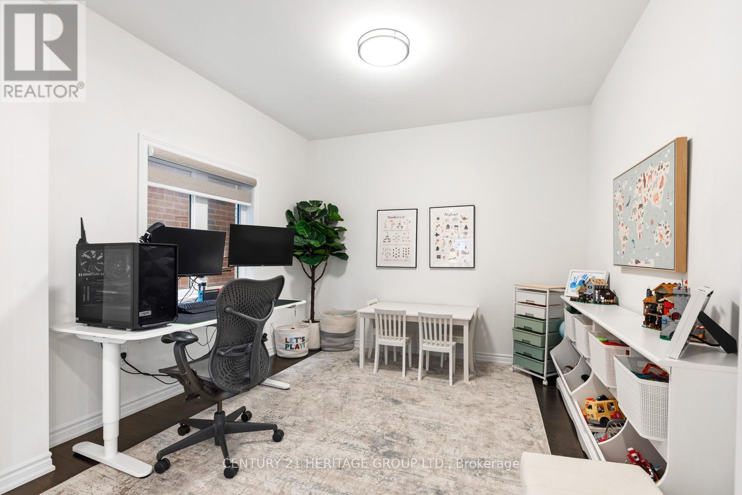 1530 HARKER STREET - 16