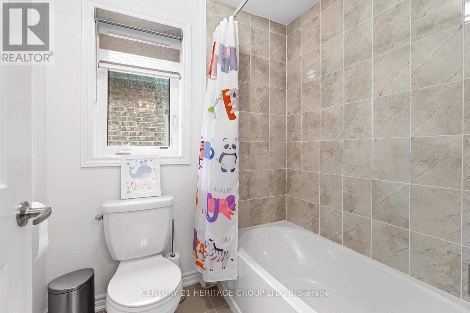 1530 HARKER STREET - 32