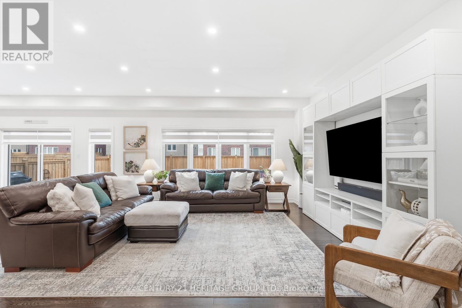 1530 HARKER STREET - 8