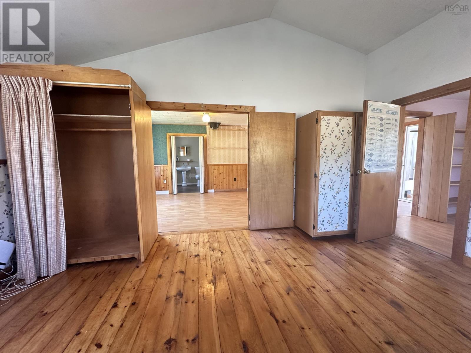 Property 19 of 49 of 46 Beaver Harbour Road