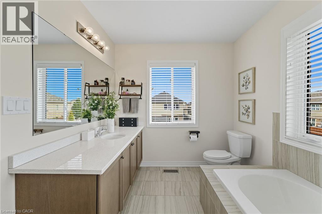 71 BRADBURY Road, Stoney Creek, Ontario, L8J0E4 — Photo 18
