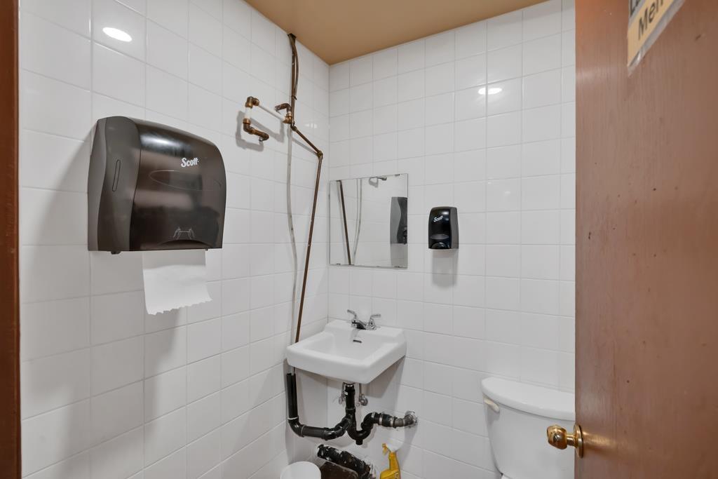 Photo of 7056 CHEAM AVENUE, Agassiz 24