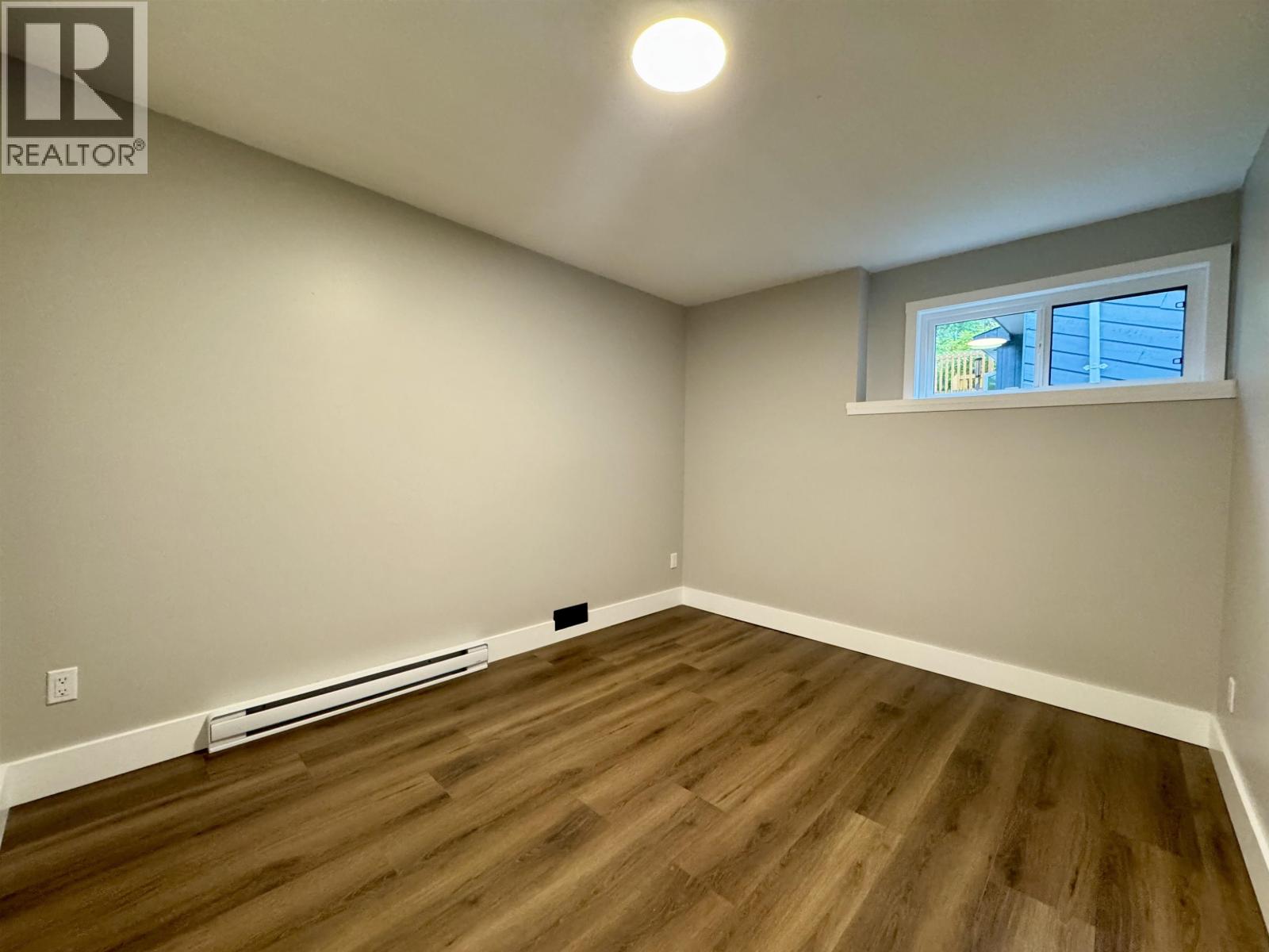 1831 KOOTENAY AVENUE - 26