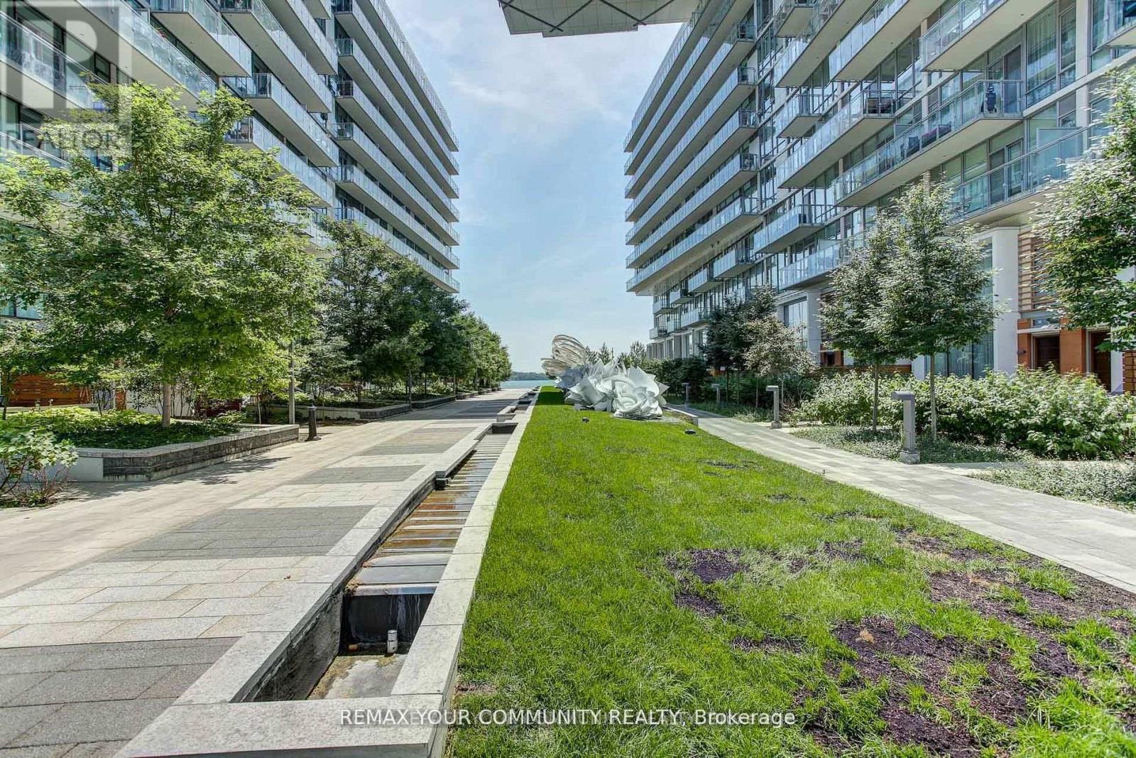 #1109 39 QUEENS QUAY E - 5
