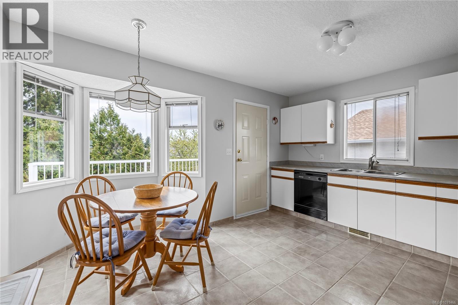 6298 WATERBURY RD - 19